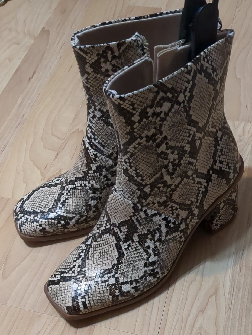 Faux Snakeskin Tan Black Ankle Heel Boots - Size 10